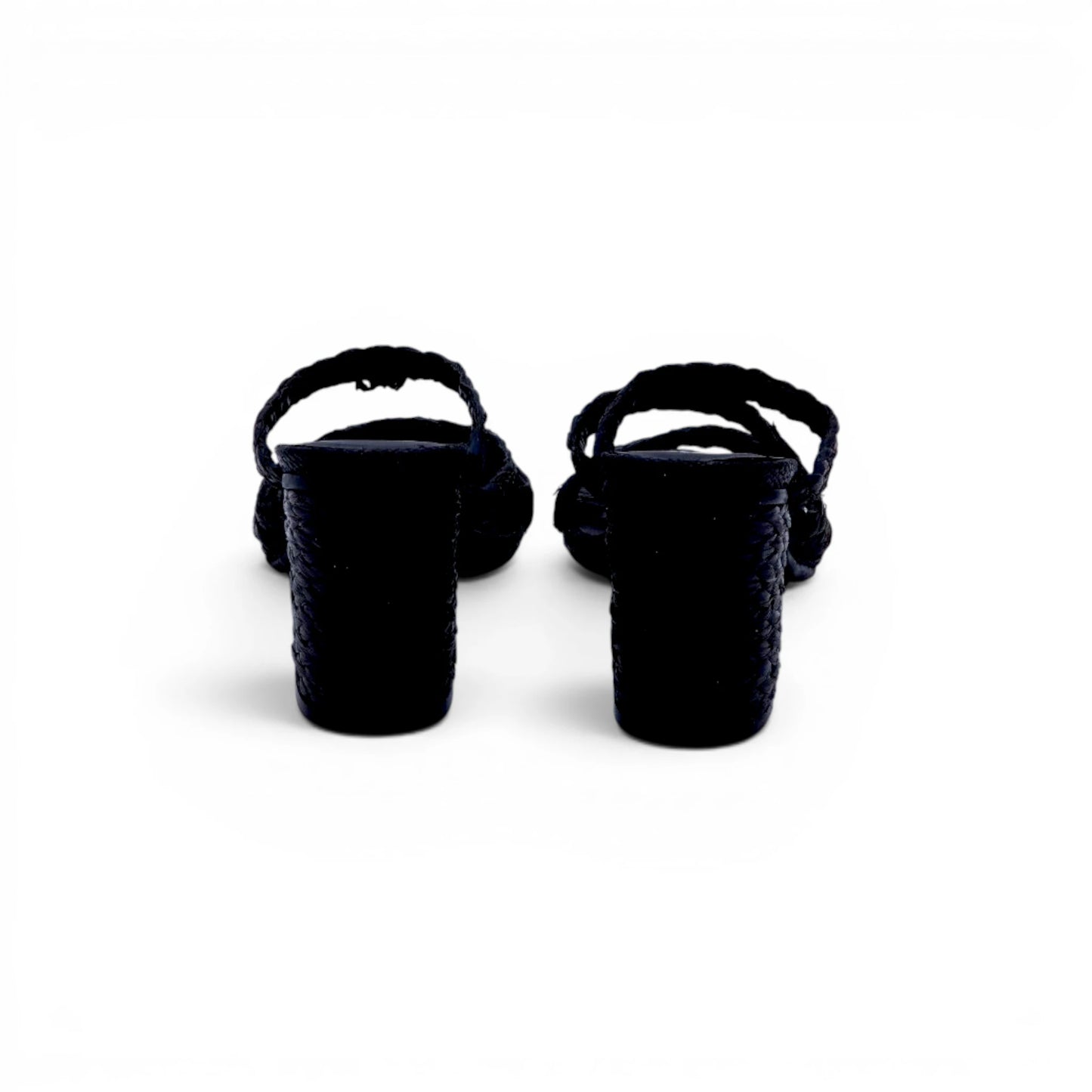 UNIVERSAL THREAD