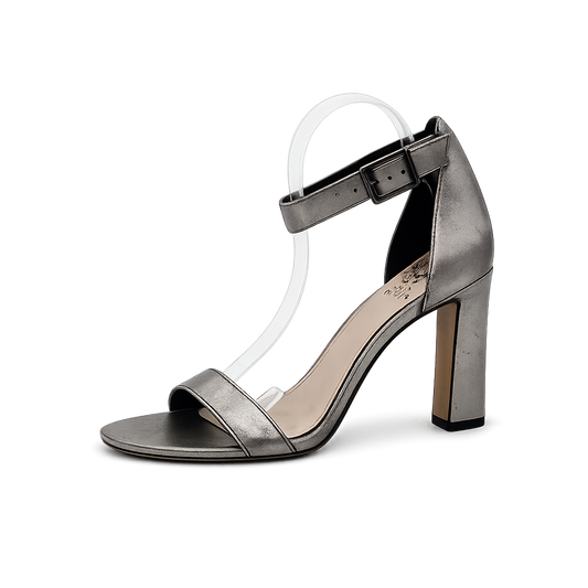 VINCE CAMUTO