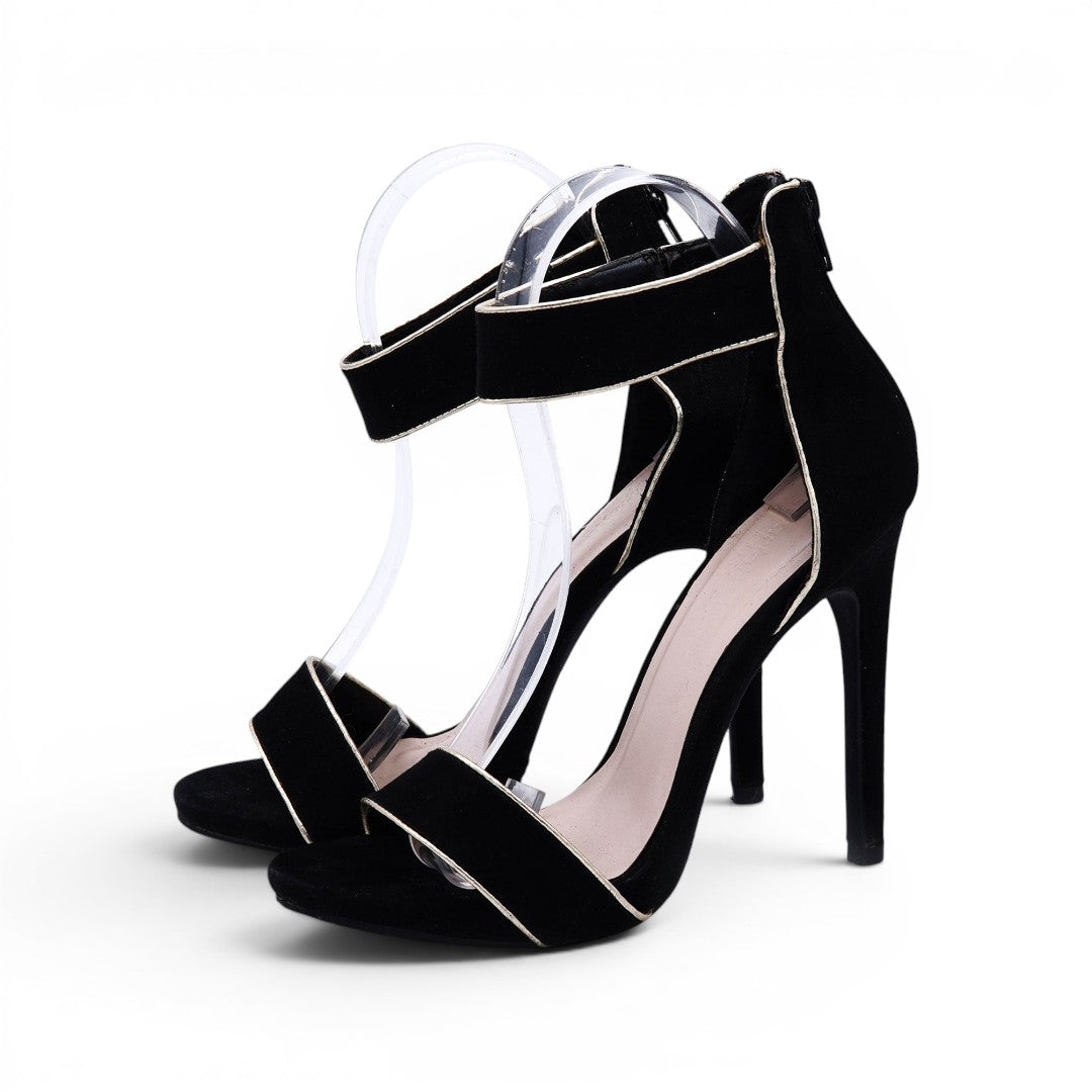 CHARLOTTE RUSSE