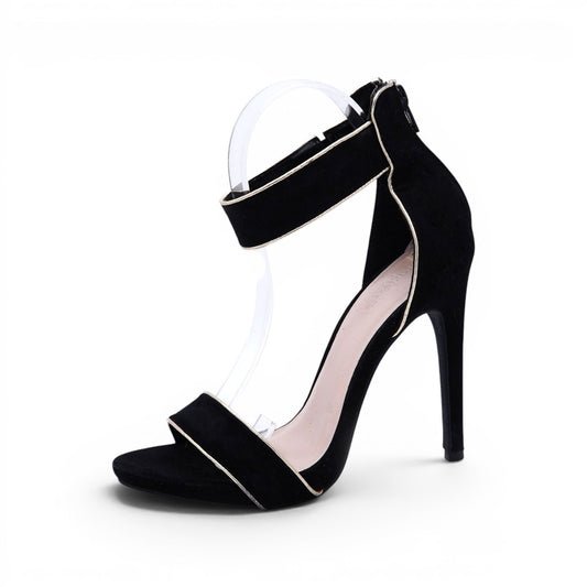 CHARLOTTE RUSSE